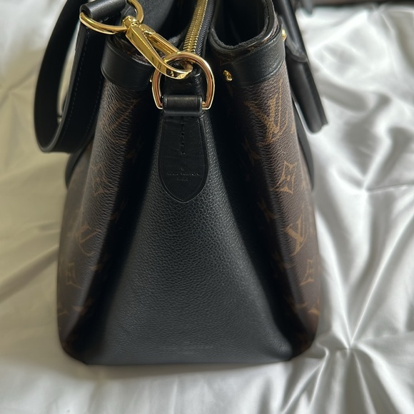 Soufflot MM Tote monogram canvas - Picture 5 of 16